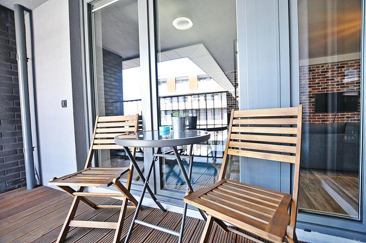 Designomania Apartments - Nadwislanska 11 Krakau Exterior foto